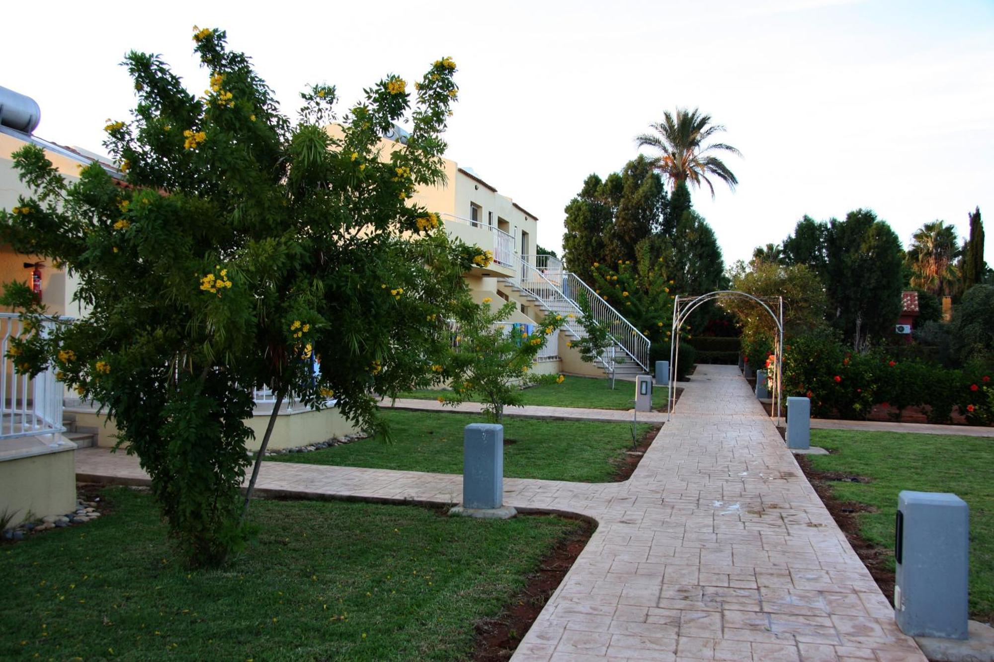 Aparthotel Makronisos Village Agia Napa