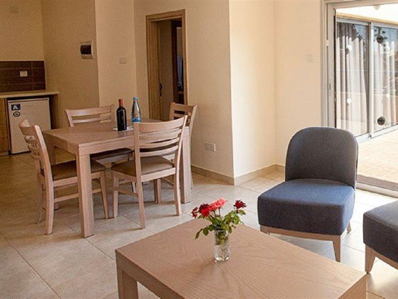 Lejlighedshotel Makronisos Village 3*